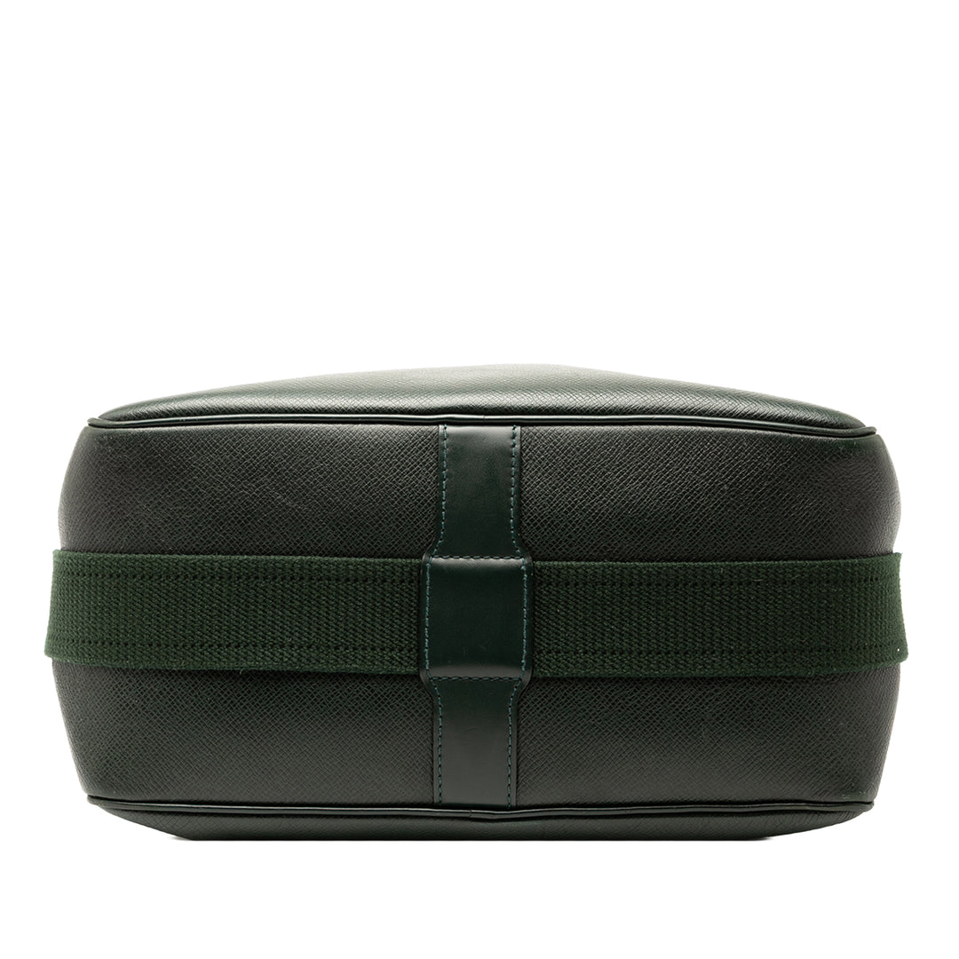 Louis Vuitton Taiga Reporter PM