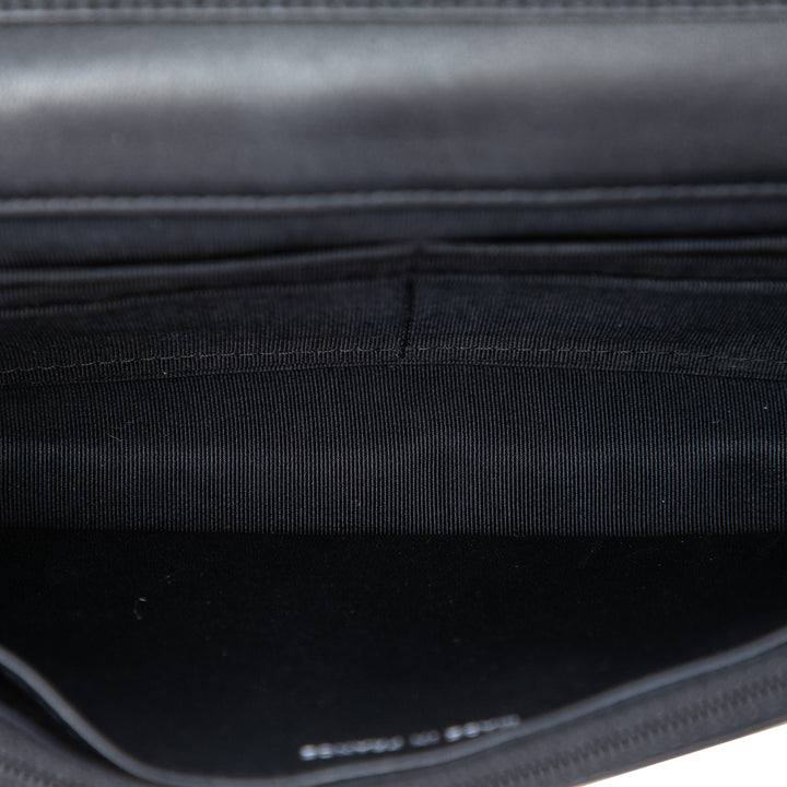 Chanel CC Matelassé Cuir verni Wallet on Chain