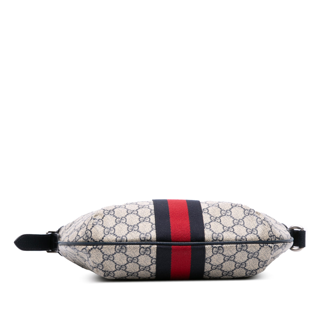 Gucci Small GG Supreme Web Ophidia Half Moon Sac porté croisé