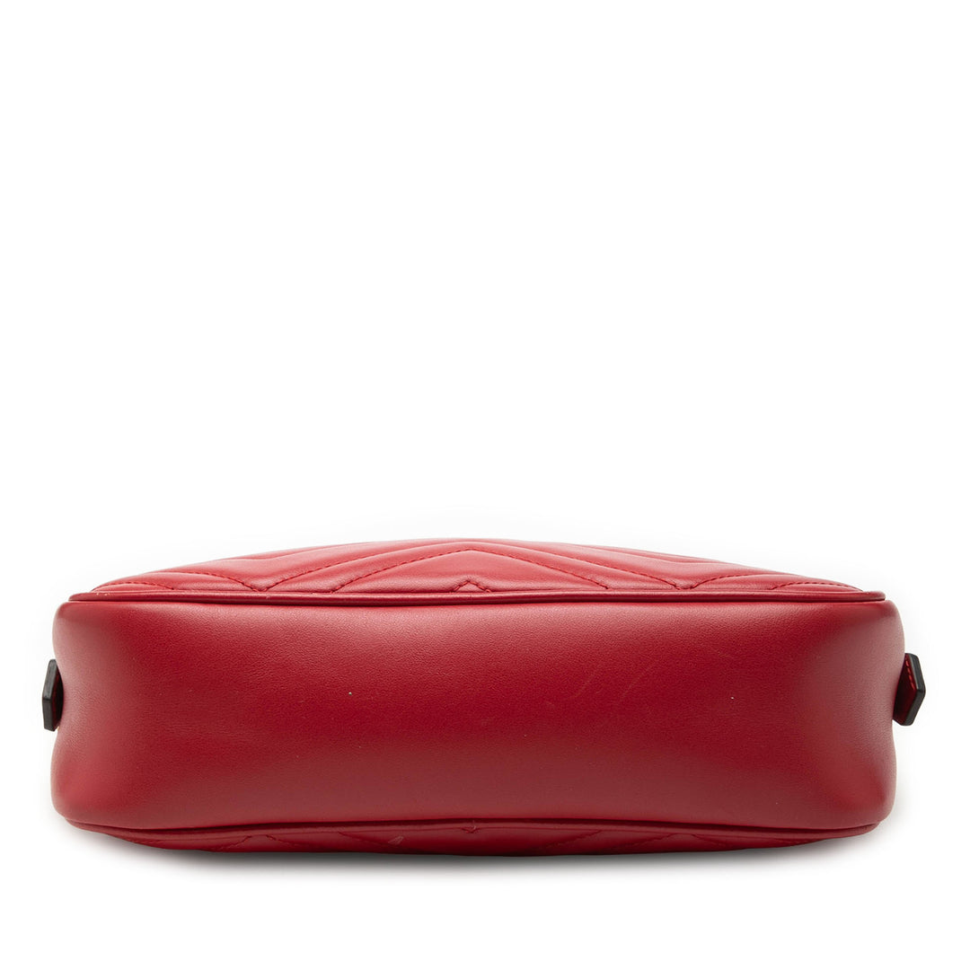 Gucci Small GG Marmont Matelasse Cuir Sac porté croisé