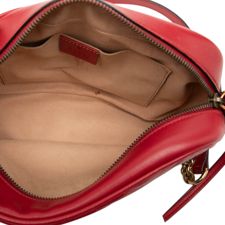 Gucci Small GG Marmont Matelasse Cuir Sac porté croisé
