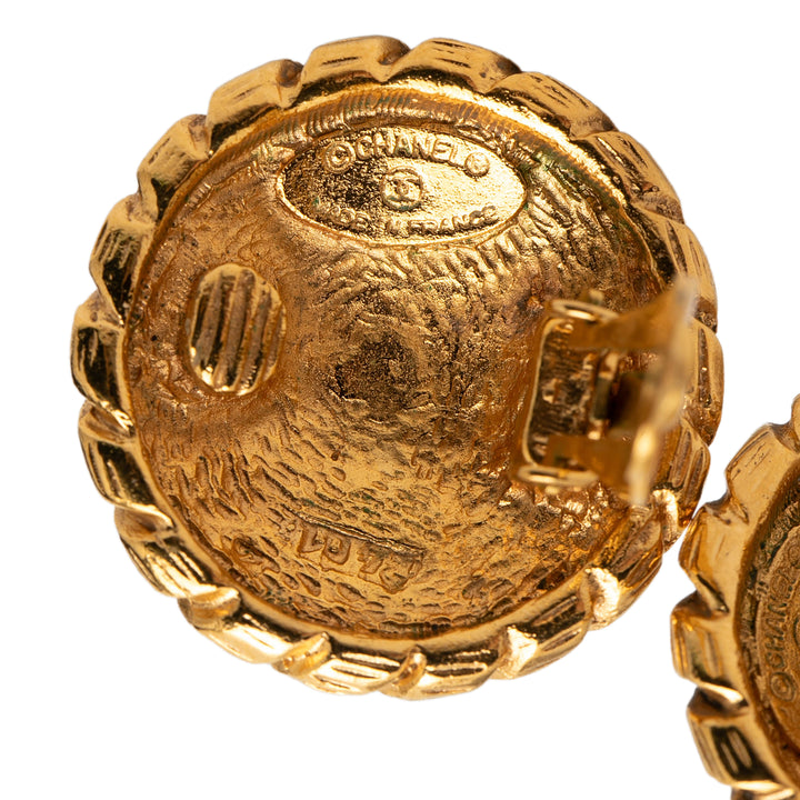 Chanel CC plaqué Sunburst Rond Clip On Boucles d’oreilles