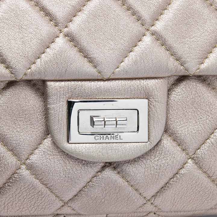 Matelassé Irisé Reissue 2.55 Roll Pochette Grand Cuir de veau Doré