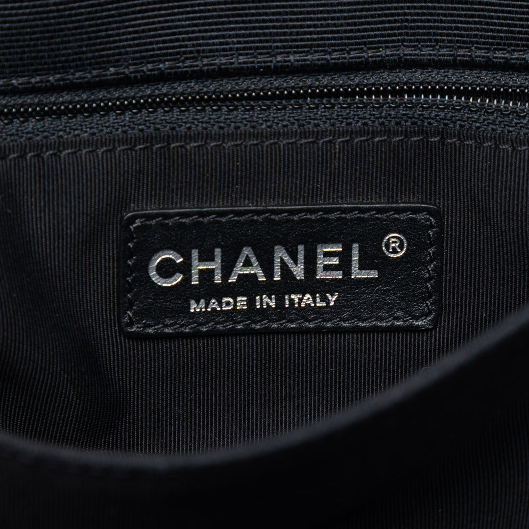 Chanel CC Multicolor Matelassé Accordion Houndstooth à rabat Tweed