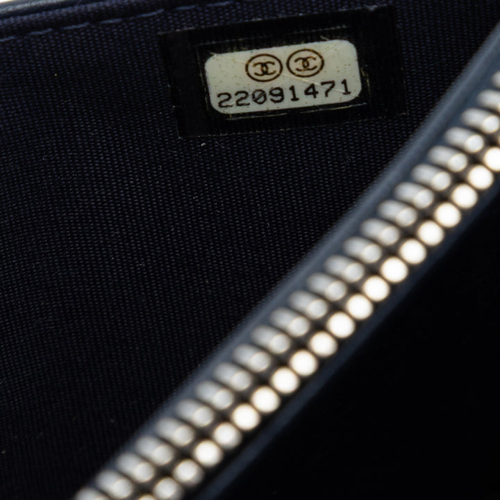 Chanel Matelassé Cuir d’agneau Golden Class Wallet on Chain