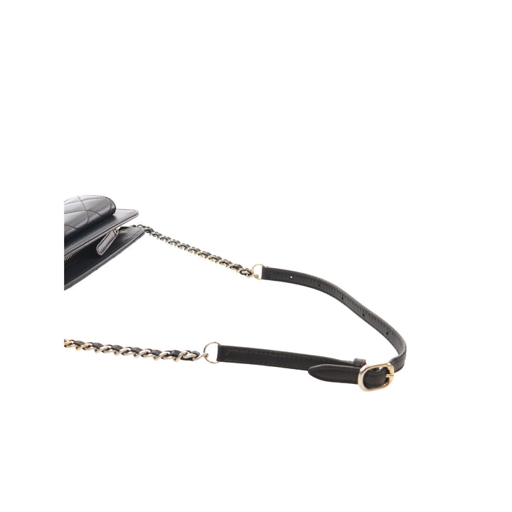 Chanel Pochette Matelassé Poche avant avec chaîne Cuir d'agneau Noir – vue 7 – GABY PARIS