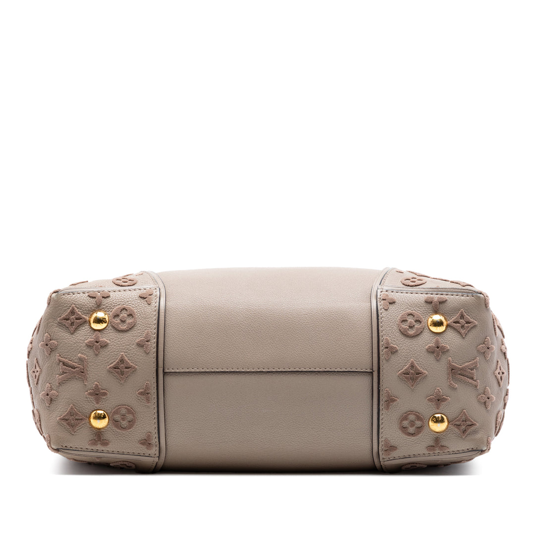 Louis Vuitton Veau Cachemire W Cabas PM