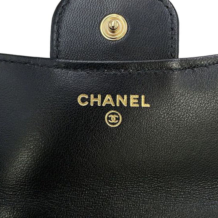 Chanel CC Matelassé Cuir d’agneau anse supérieure à rabat Coin Purse avec chaîne