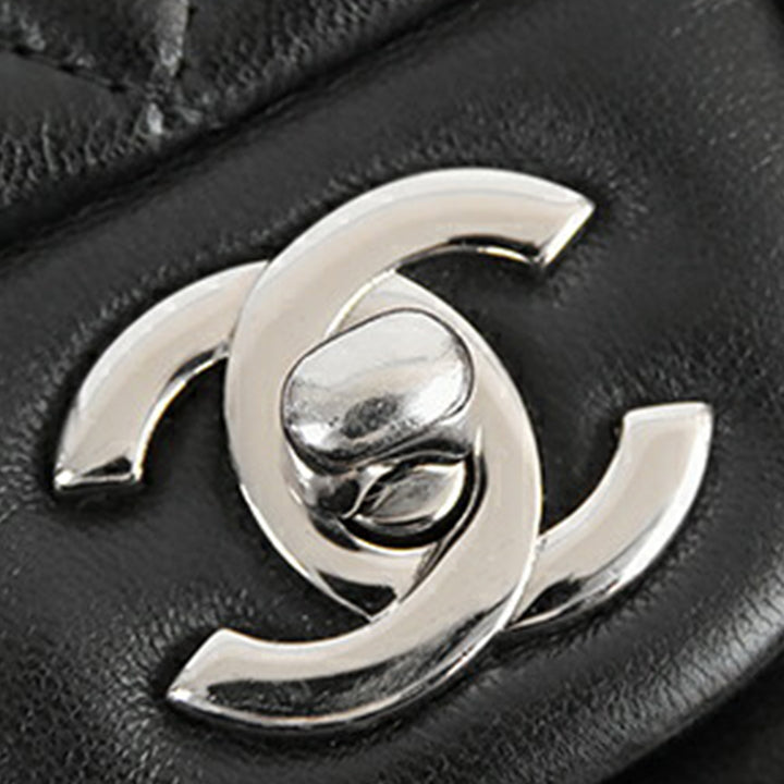 Chanel Medium Classic Cuir d’agneau Double rabat – GABY PARIS Authentique