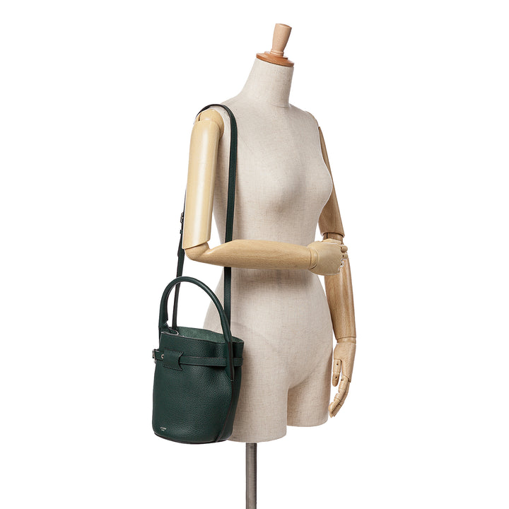 Celine Nano Cuir Big Bucket Bag Vert – GABY PARIS Authentique