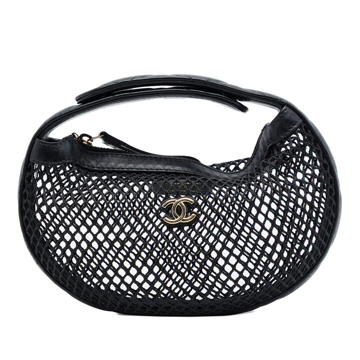 Chanel CC Mesh et Matelassé Hobo Pochette Mini Cuir d'agneau Noir – vue principale – GABY PARIS