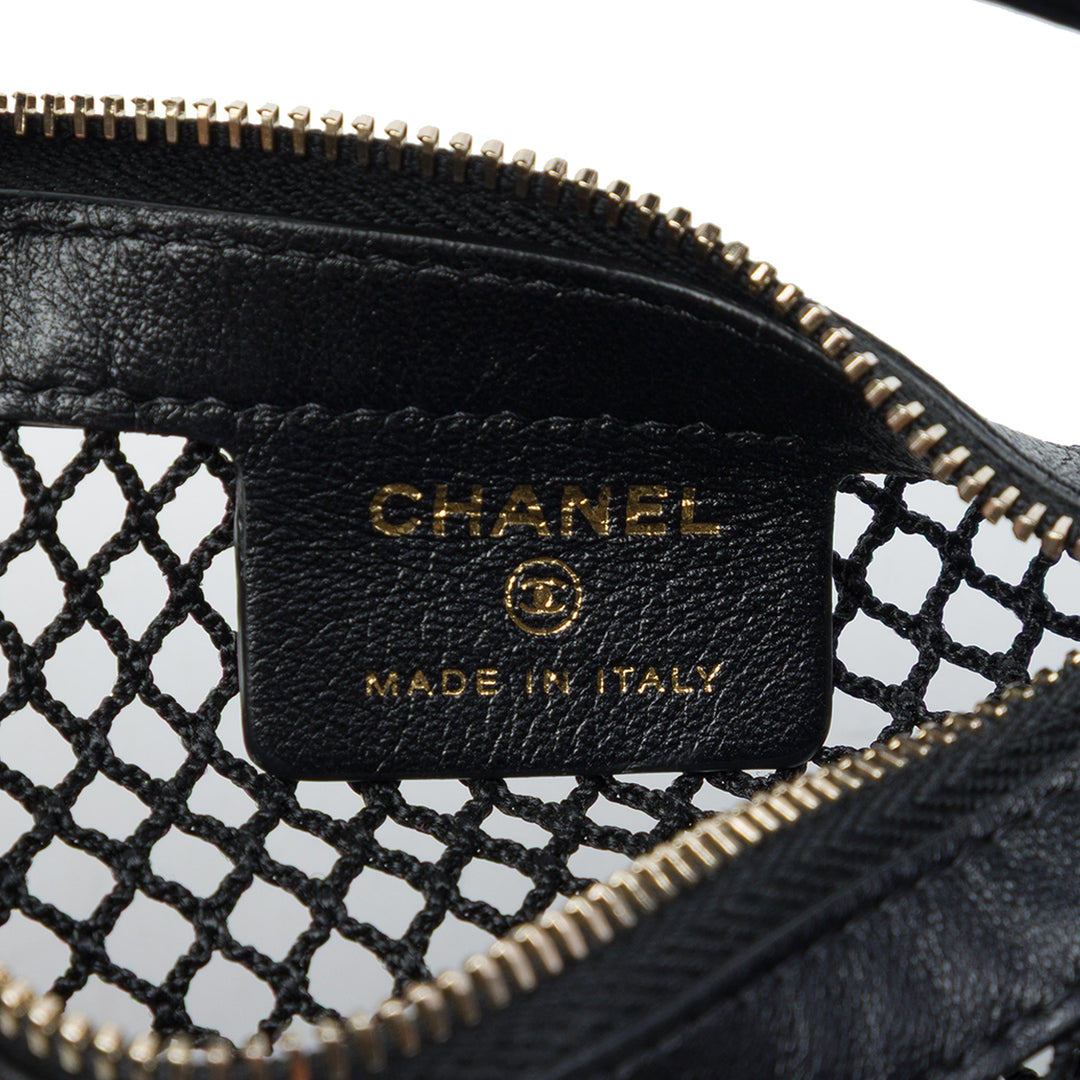 Chanel CC Mesh et Matelassé Hobo Pochette Mini Cuir d'agneau Noir – vue 5 – GABY PARIS