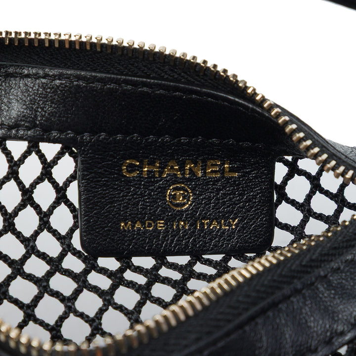 Chanel CC Mesh et Matelassé Hobo Pochette Mini Cuir d'agneau Noir – vue 5 – GABY PARIS