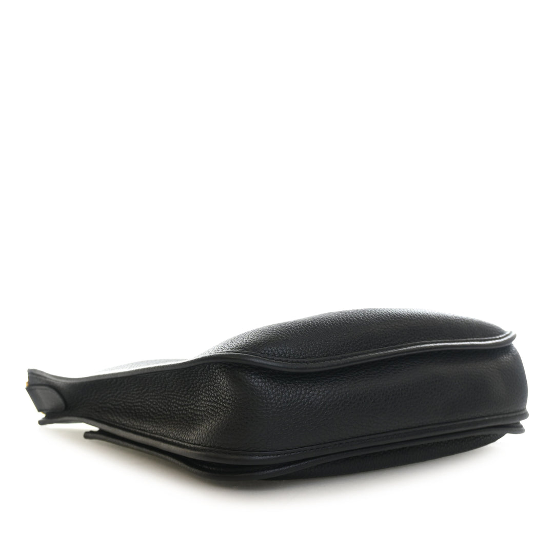 Evelyne III 29 Clémence Noir