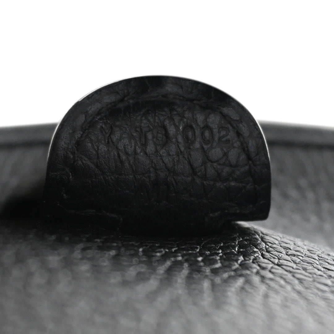 Evelyne III 29 Clémence Noir