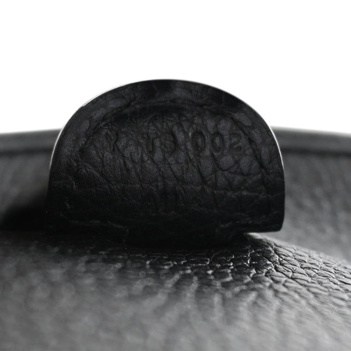 Evelyne III 29 Clémence Noir