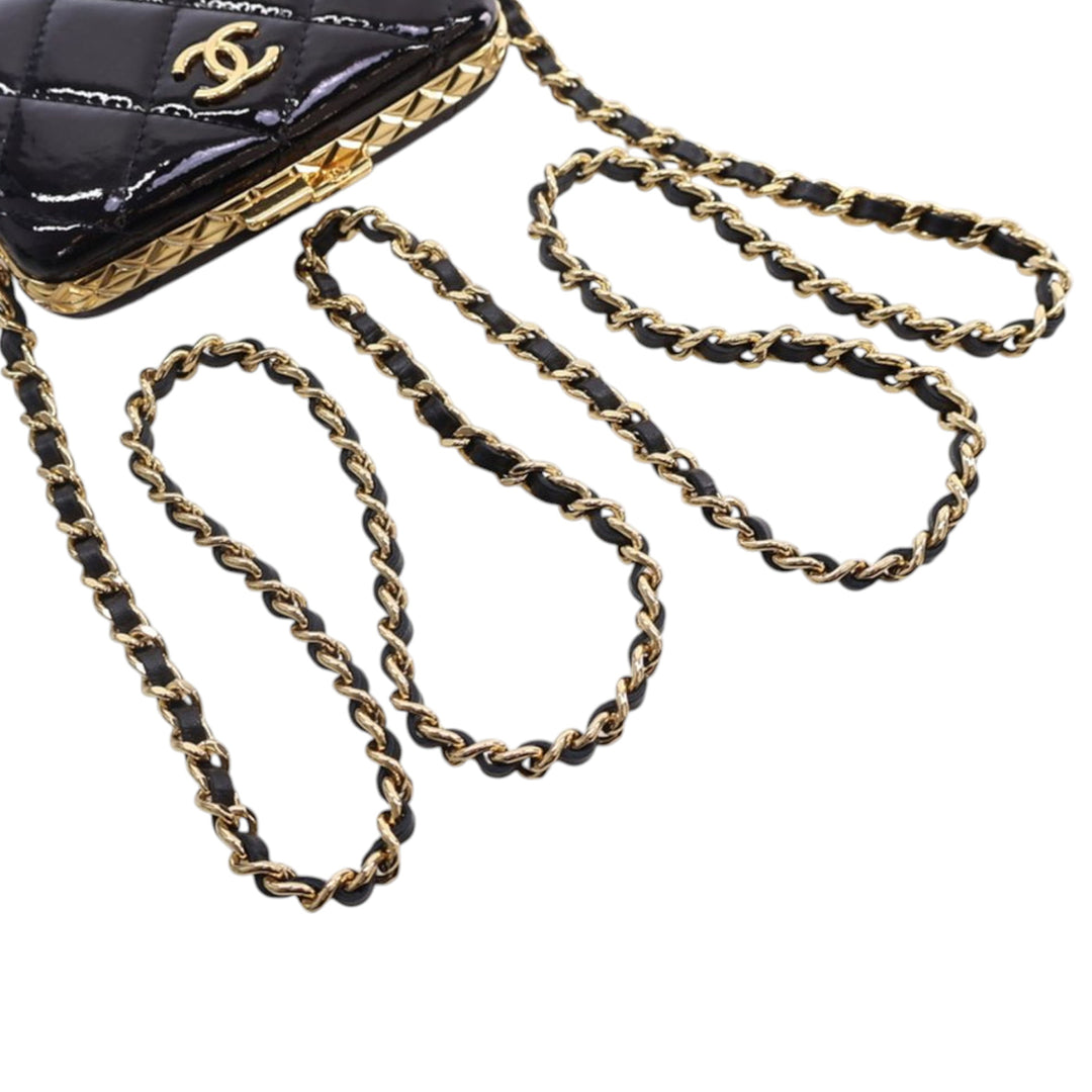 Chanel Small Glazed Goatskin Boîte With Chain Noir – GABY PARIS Authentique