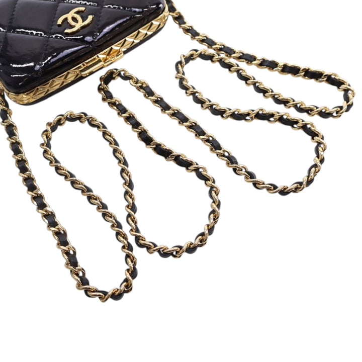 Chanel Small Glazed Goatskin Boîte With Chain Noir – GABY PARIS Authentique