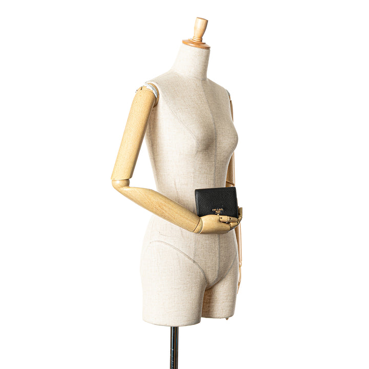 Vitello Grain Bifold Wallet Black - Gaby Paris