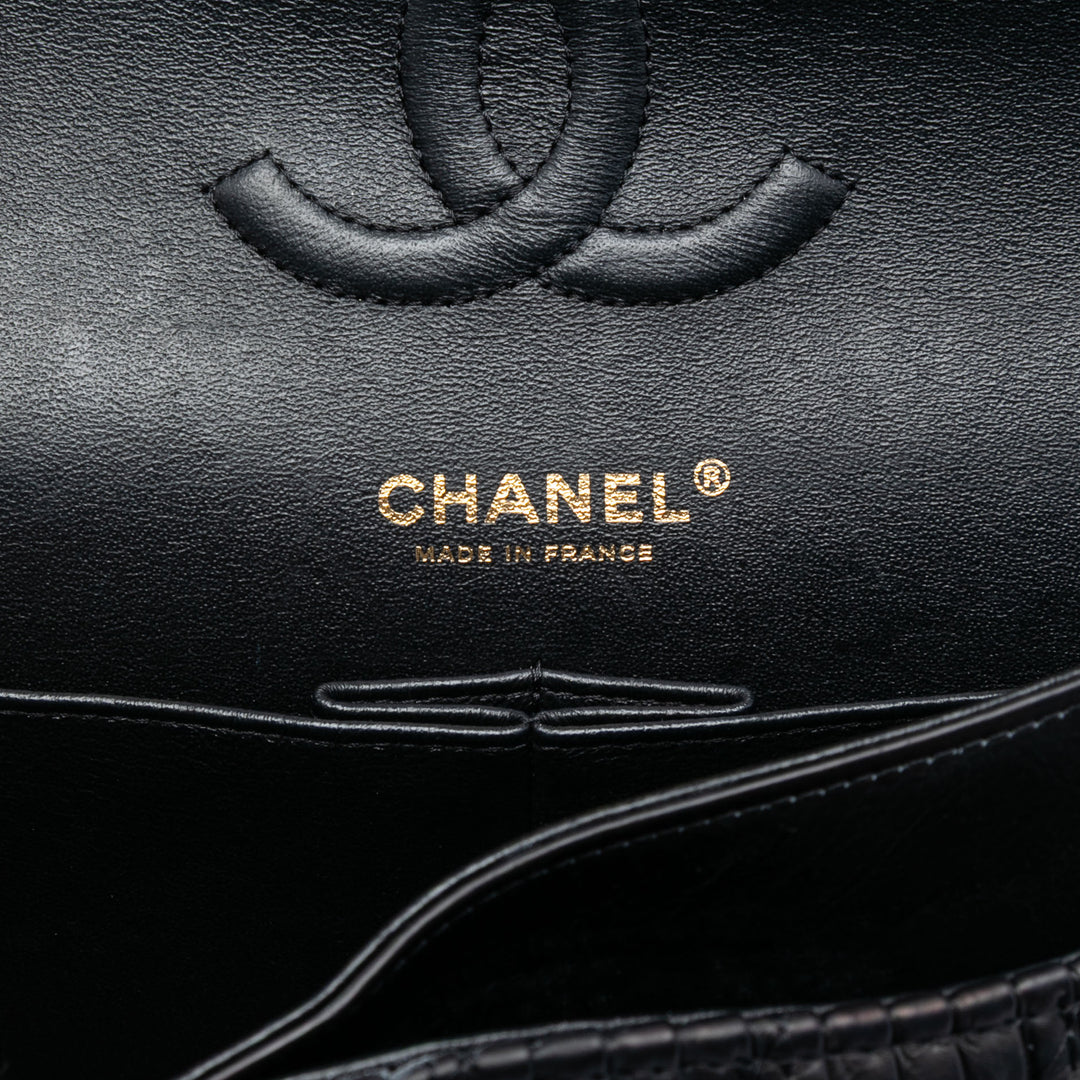 Chanel Medium Classic Chevron Cuir de veau Pleated Double rabat