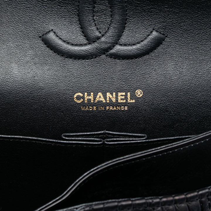Chanel Medium Classic Chevron Cuir de veau Pleated Double rabat