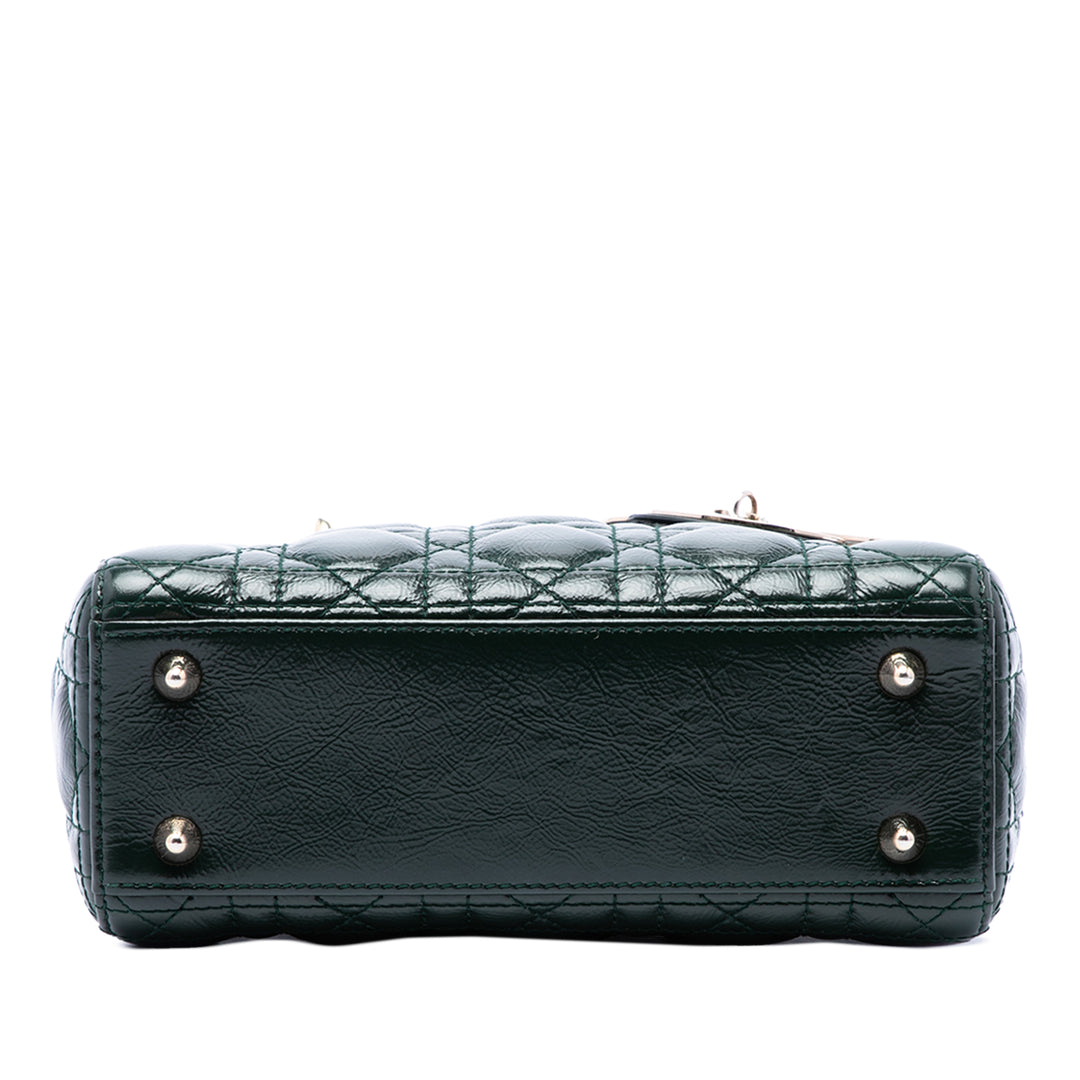 Dior Sac à main Lady Dior froissé Cannage Petit Vert – vue 3 – GABY PARIS