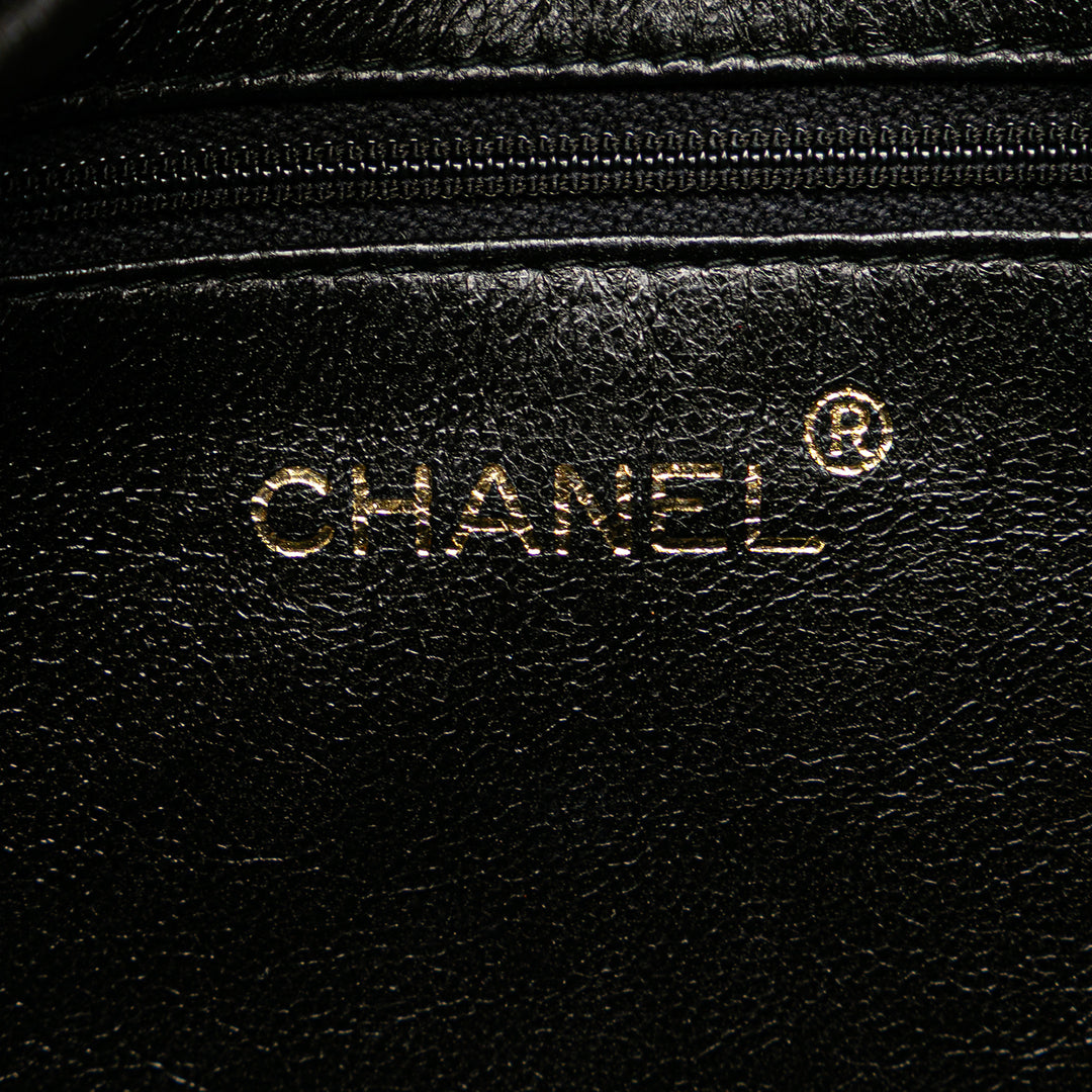Chanel CC Quilted Cuir d’agneau Twisted Strap Sac porté croisé Noir