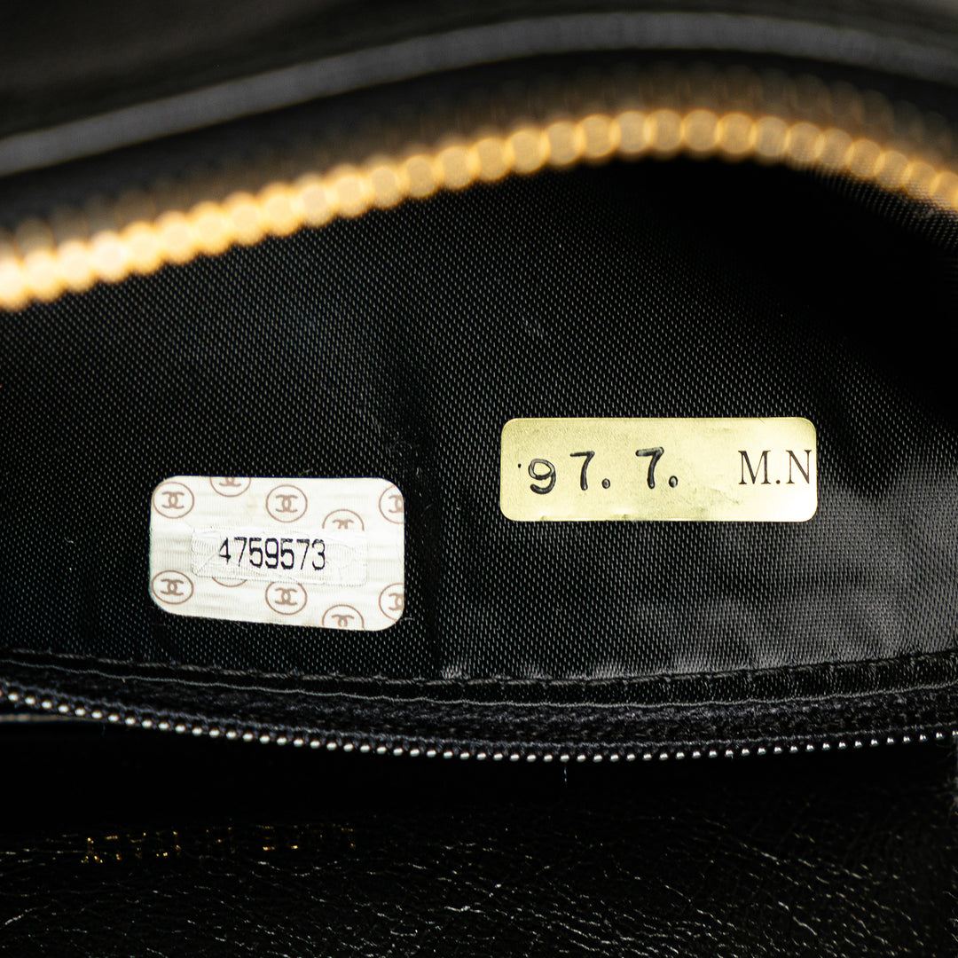 Chanel CC Quilted Cuir d’agneau Twisted Strap Sac porté croisé Noir