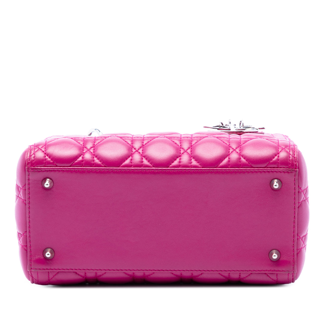 Dior Medium Cuir d’agneau Cannage Lady Dior