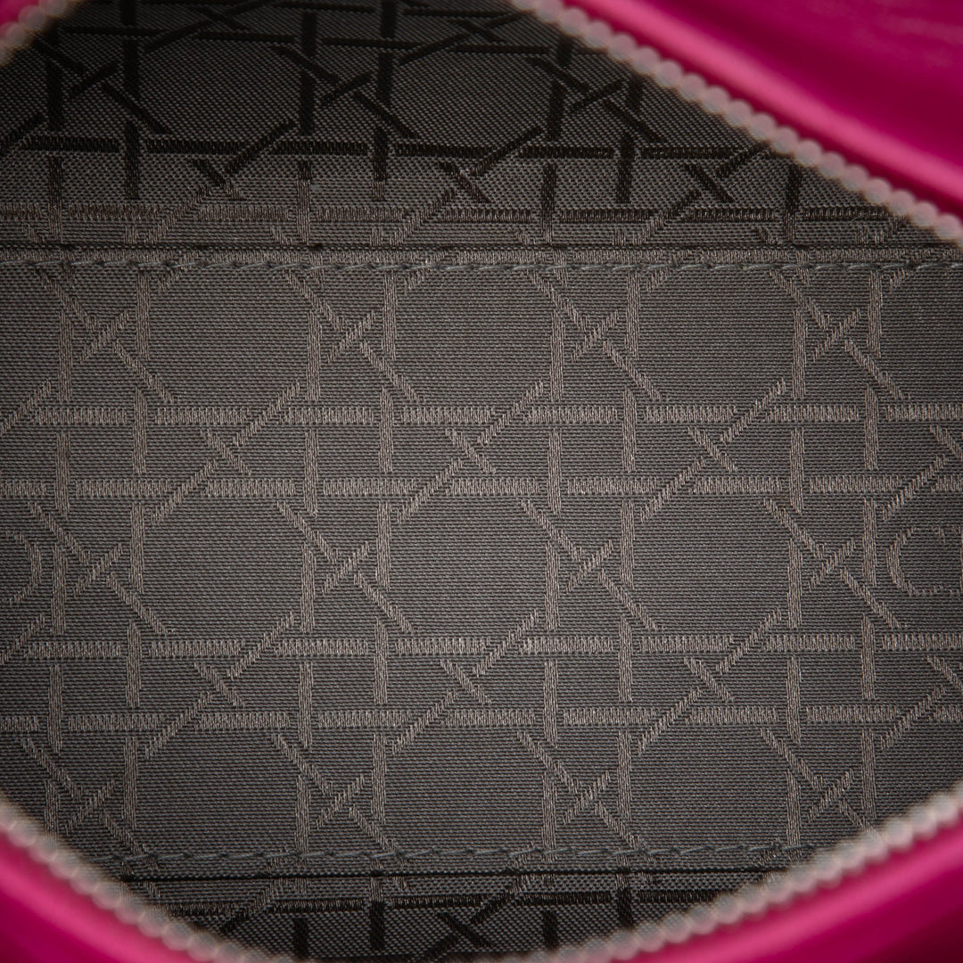 Dior Medium Cuir d’agneau Cannage Lady Dior