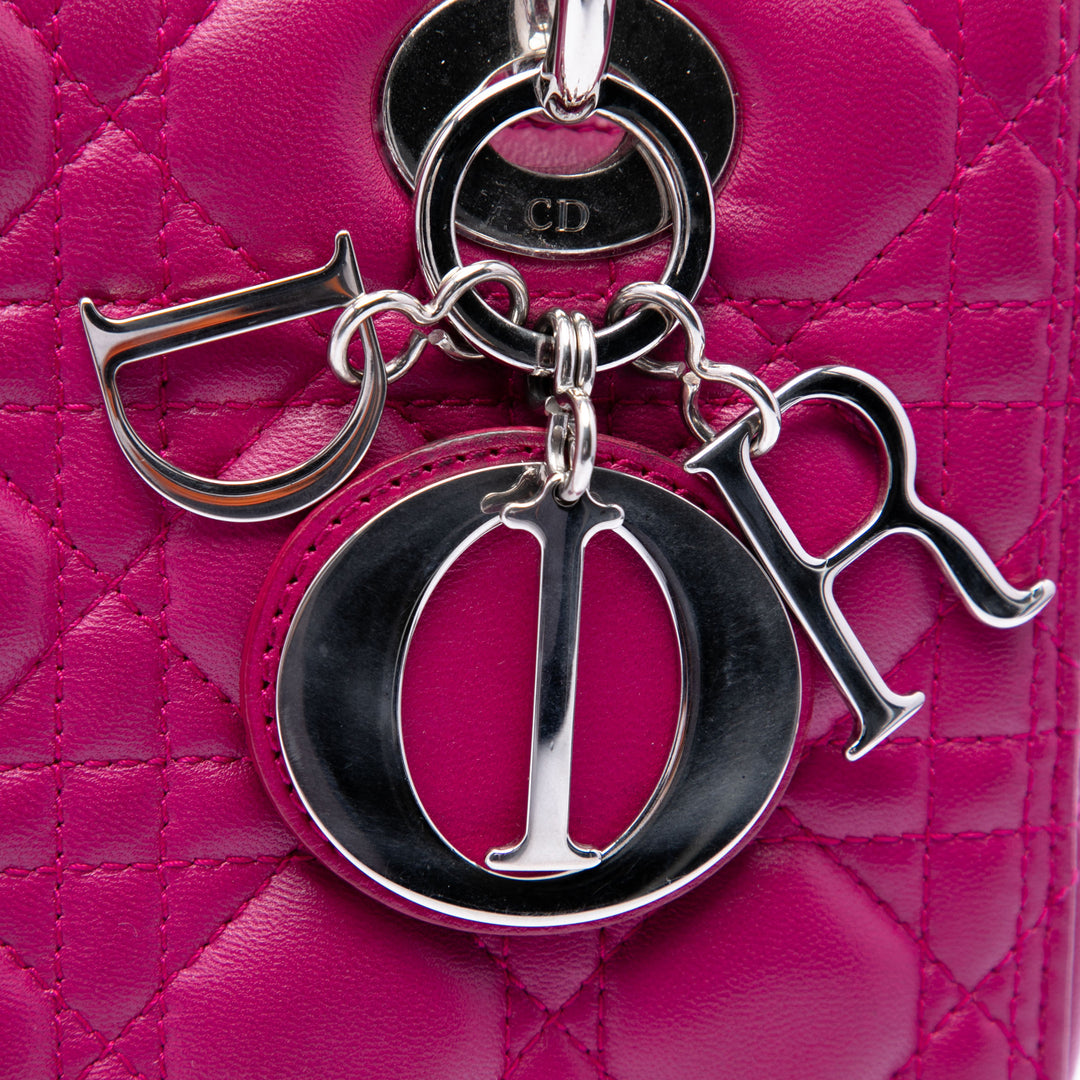 Dior Medium Cuir d’agneau Cannage Lady Dior