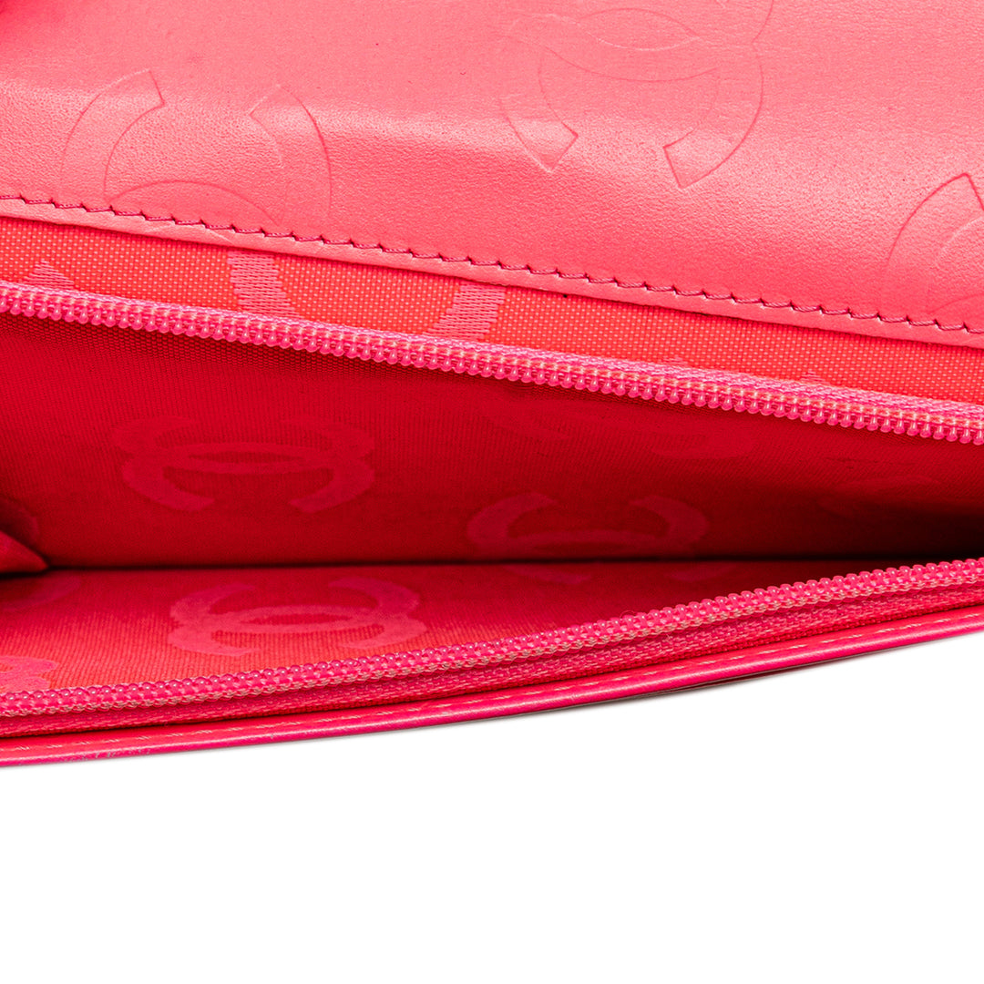 Chanel Quilted Cuir d’agneau Cambon Ligne Bifold Wallet Noir