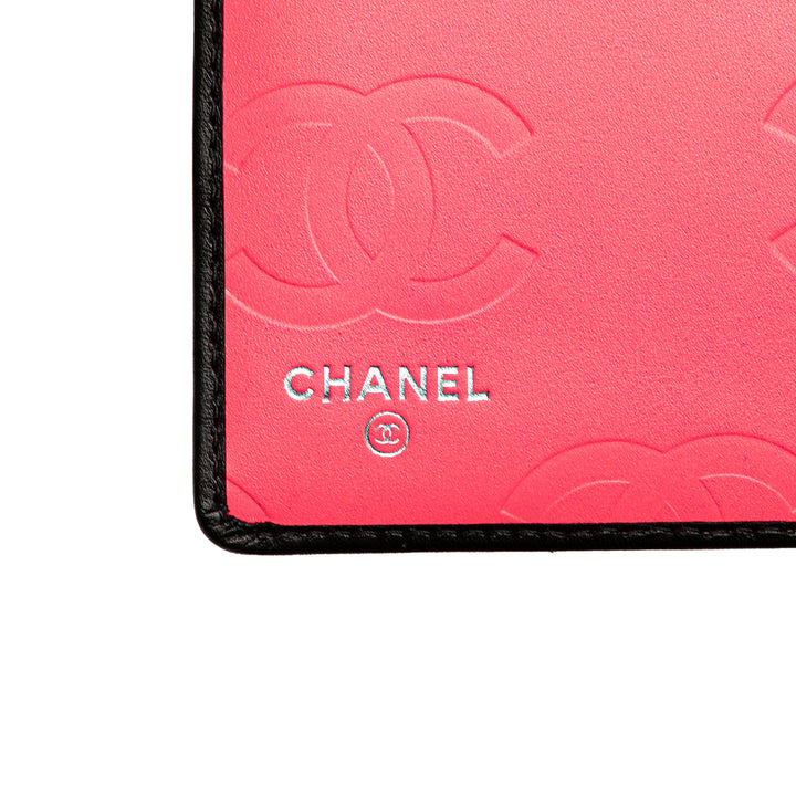 Chanel Quilted Cuir d’agneau Cambon Ligne Bifold Wallet Noir