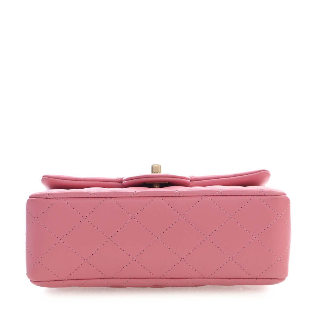 Chanel Mini Rectangular Classic Cuir d'agneau anse supérieure à rabat