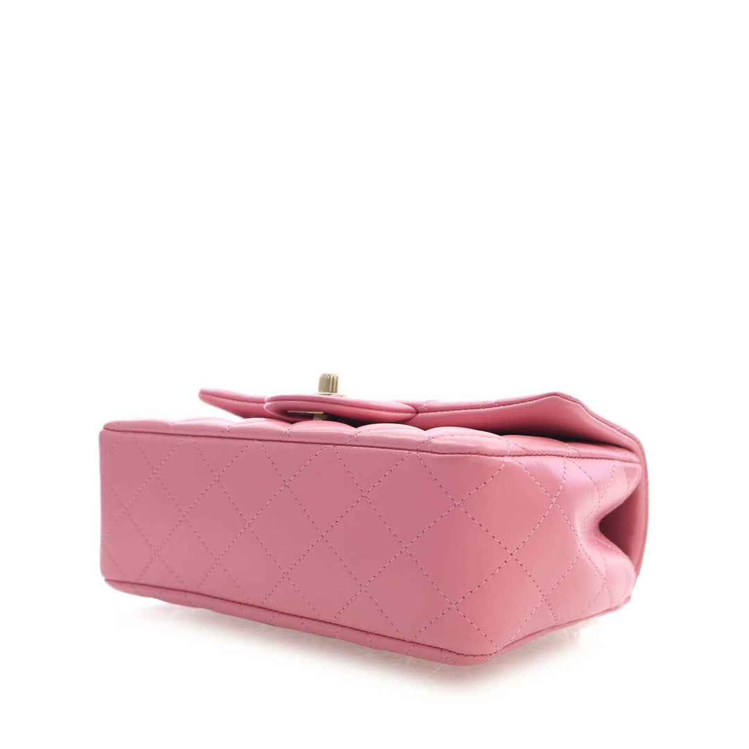 Chanel Mini Rectangular Classic Cuir d'agneau anse supérieure à rabat
