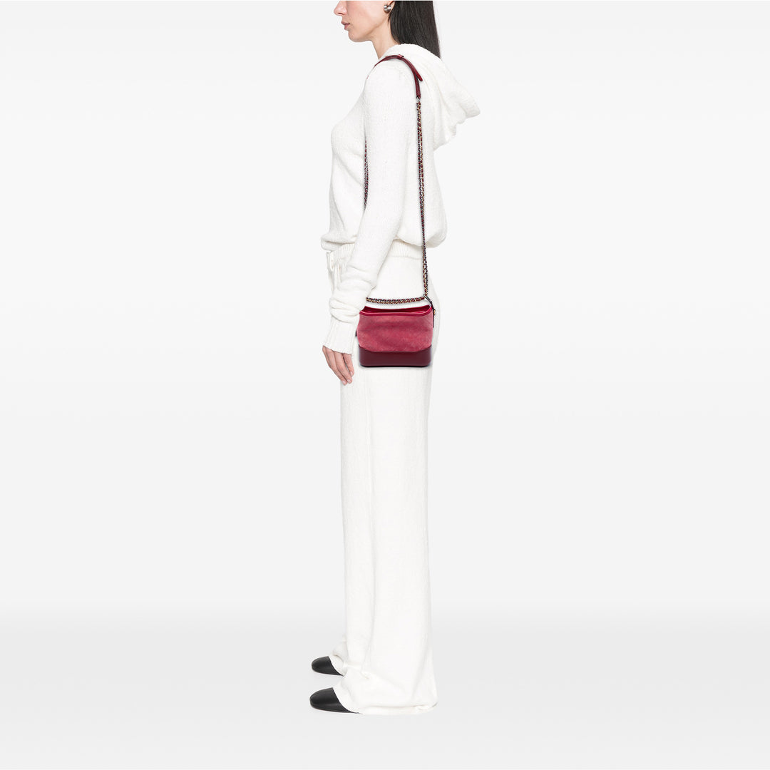 Chanel Matelassé Gabrielle Hobo Petit Rouge – vue 5 – GABY PARIS