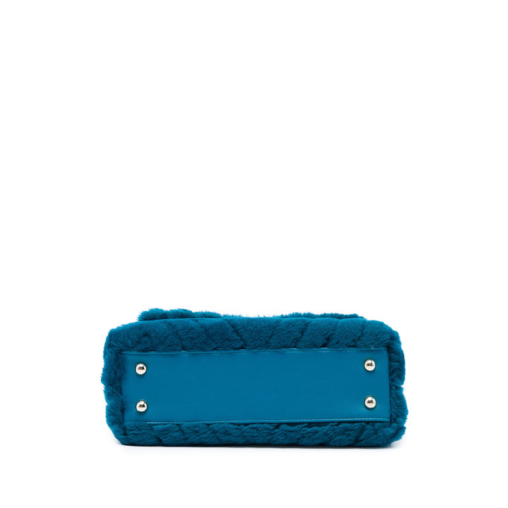 Chanel Sac à main Chevron Shearling Coco à Matière naturelle Mini Bleu – vue 3 – GABY PARIS