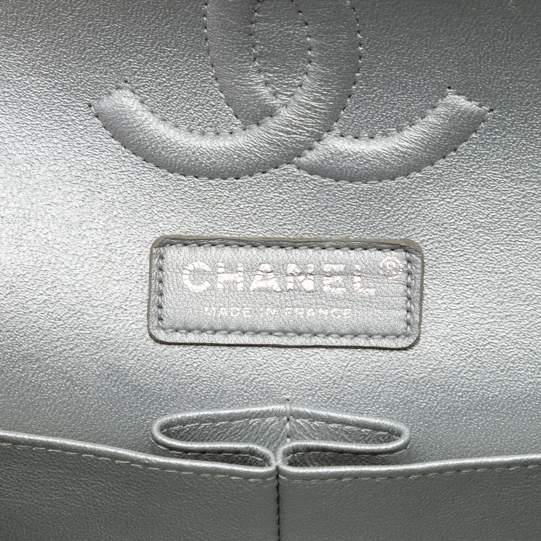 Chanel Classic Matelassé et Métallisé Double rabat Moyen Tweed