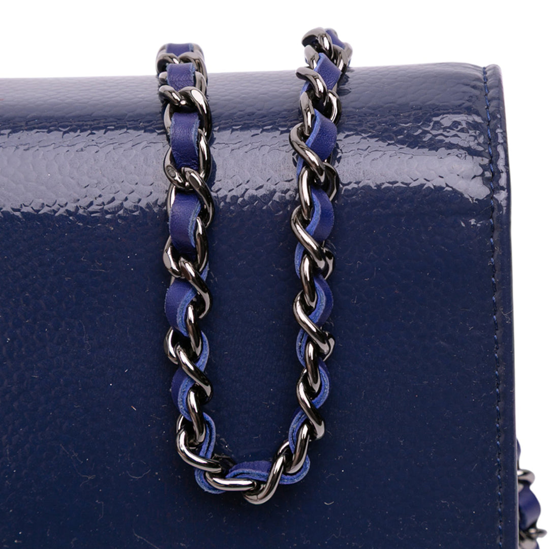 Chanel CC Cuir verni Caviar Wallet On Chain Bleu
