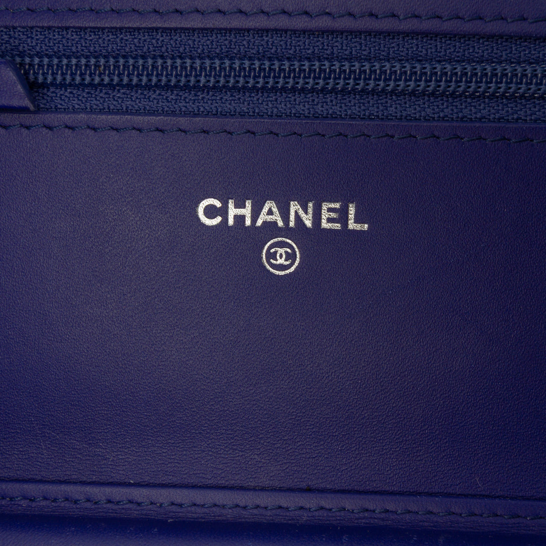 Chanel CC Cuir verni Caviar Wallet On Chain Bleu