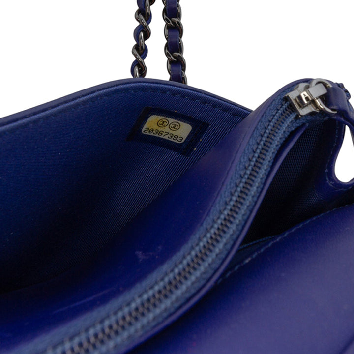 Chanel CC Cuir verni Caviar Wallet On Chain Bleu
