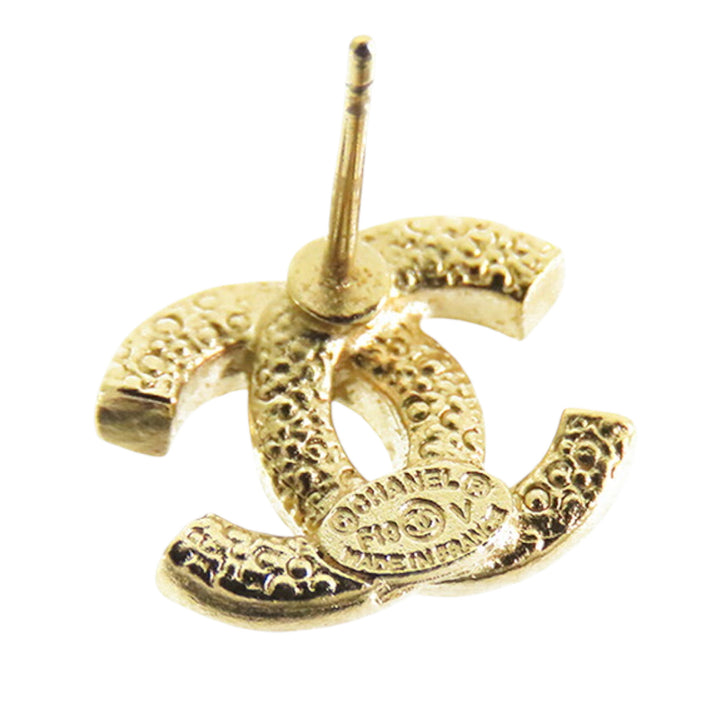 Chanel Doré Plated CC Crystal Push Back Boucle d’oreilles Doré – GABY PARIS Authentique