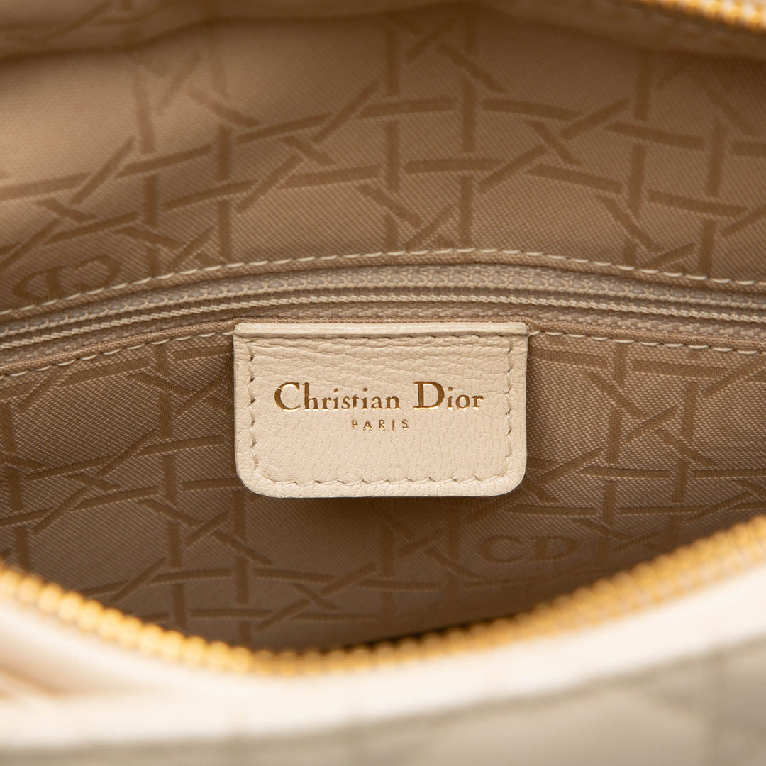 Dior Large Cuir d’agneau Cannage Lady Dior