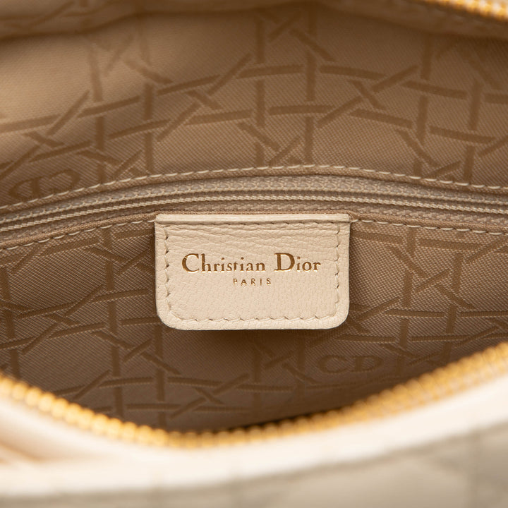 Dior Large Cuir d’agneau Cannage Lady Dior