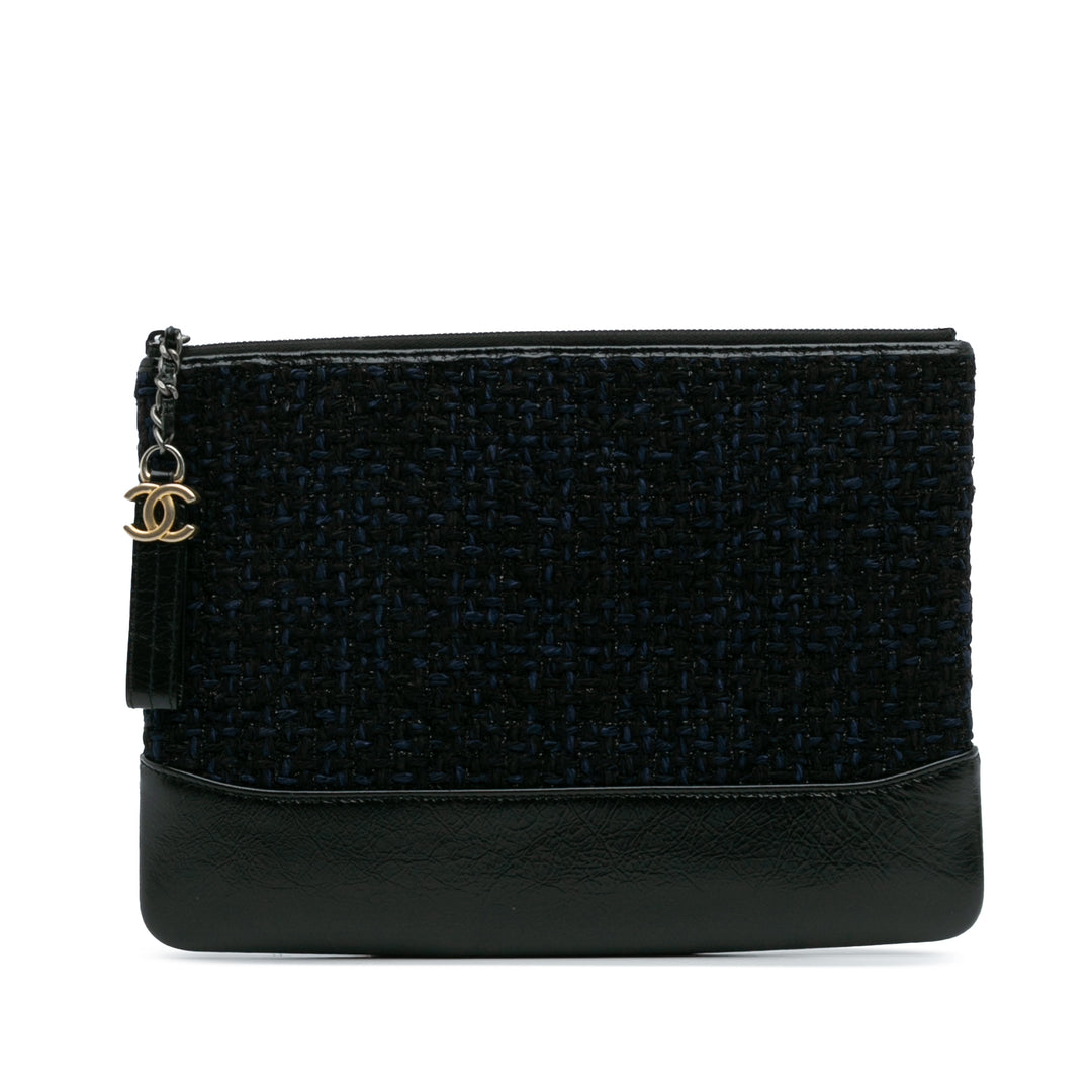 Chanel Medium Tweed et Cuir de veau Gabrielle O Étui Pochette – GABY PARIS Authentique