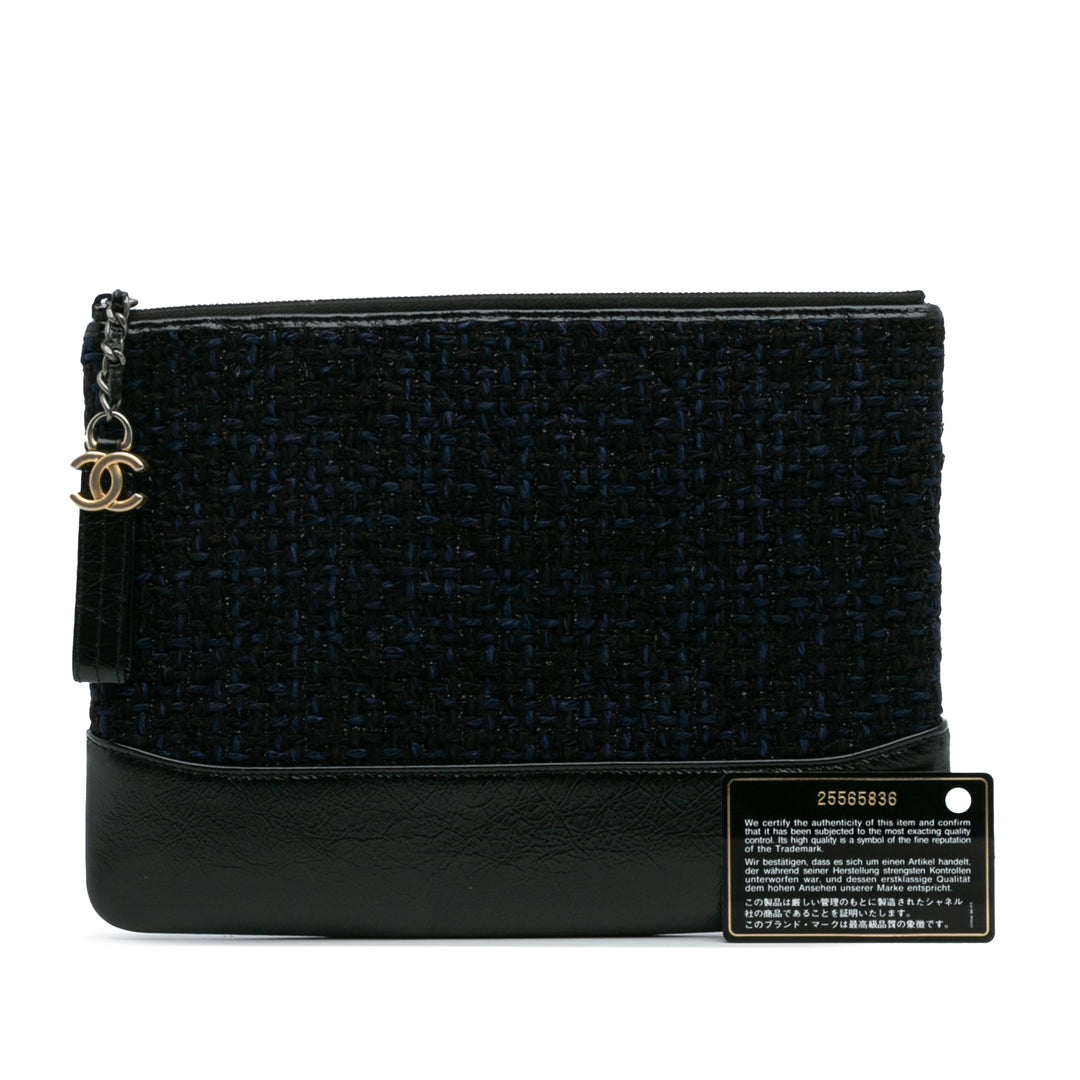 Chanel Medium Tweed et Cuir de veau Gabrielle O Étui Pochette – GABY PARIS Authentique