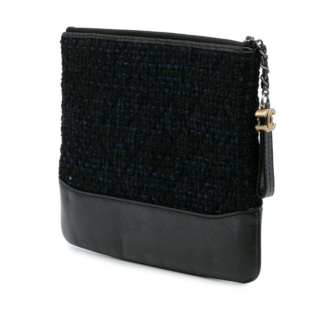 Chanel Medium Tweed et Cuir de veau Gabrielle O Étui Pochette – GABY PARIS Authentique