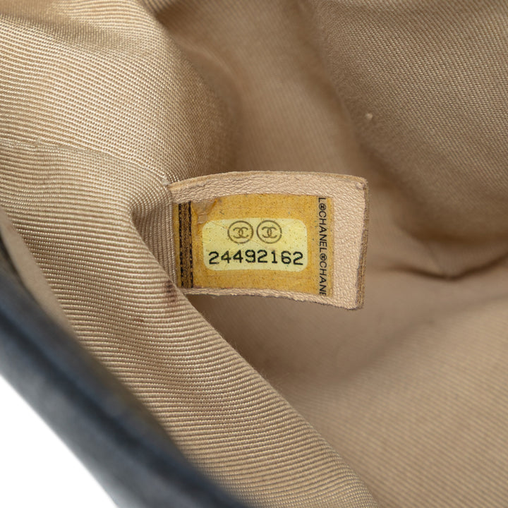 Chanel Small Matelassé Caviar Carry Around à rabat