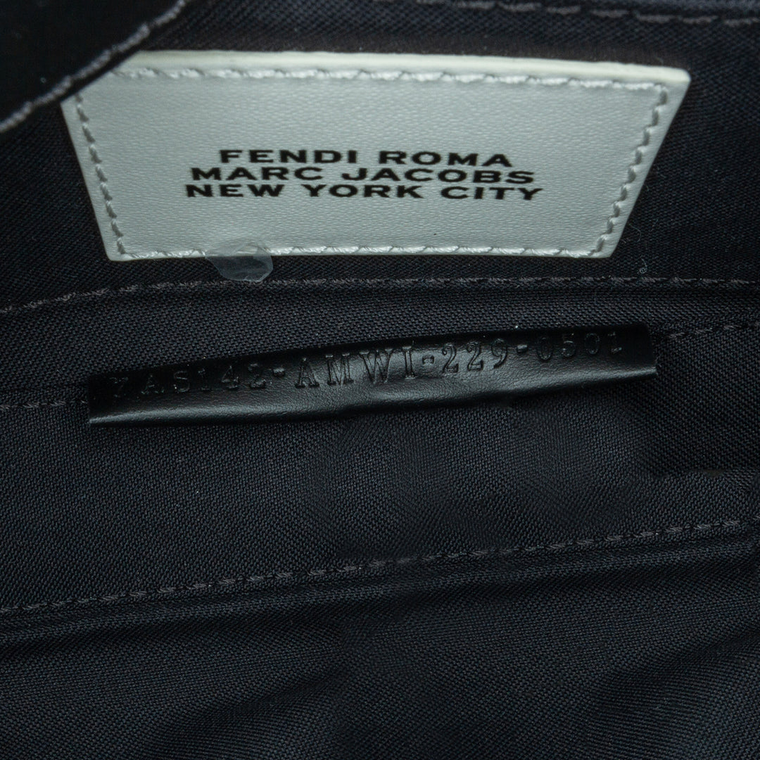 Fendi Marc Jacobs Nappa Vitello King Logo Print Baguette Phone Pochette Sac cartable