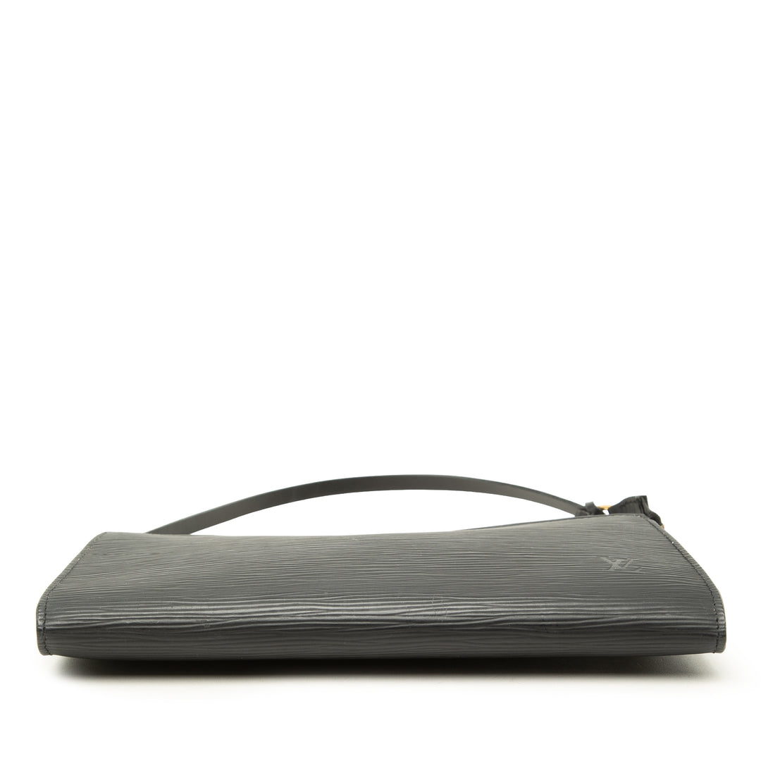 Louis Vuitton Pochette Accessoires Épi Noir – vue 3 – GABY PARIS
